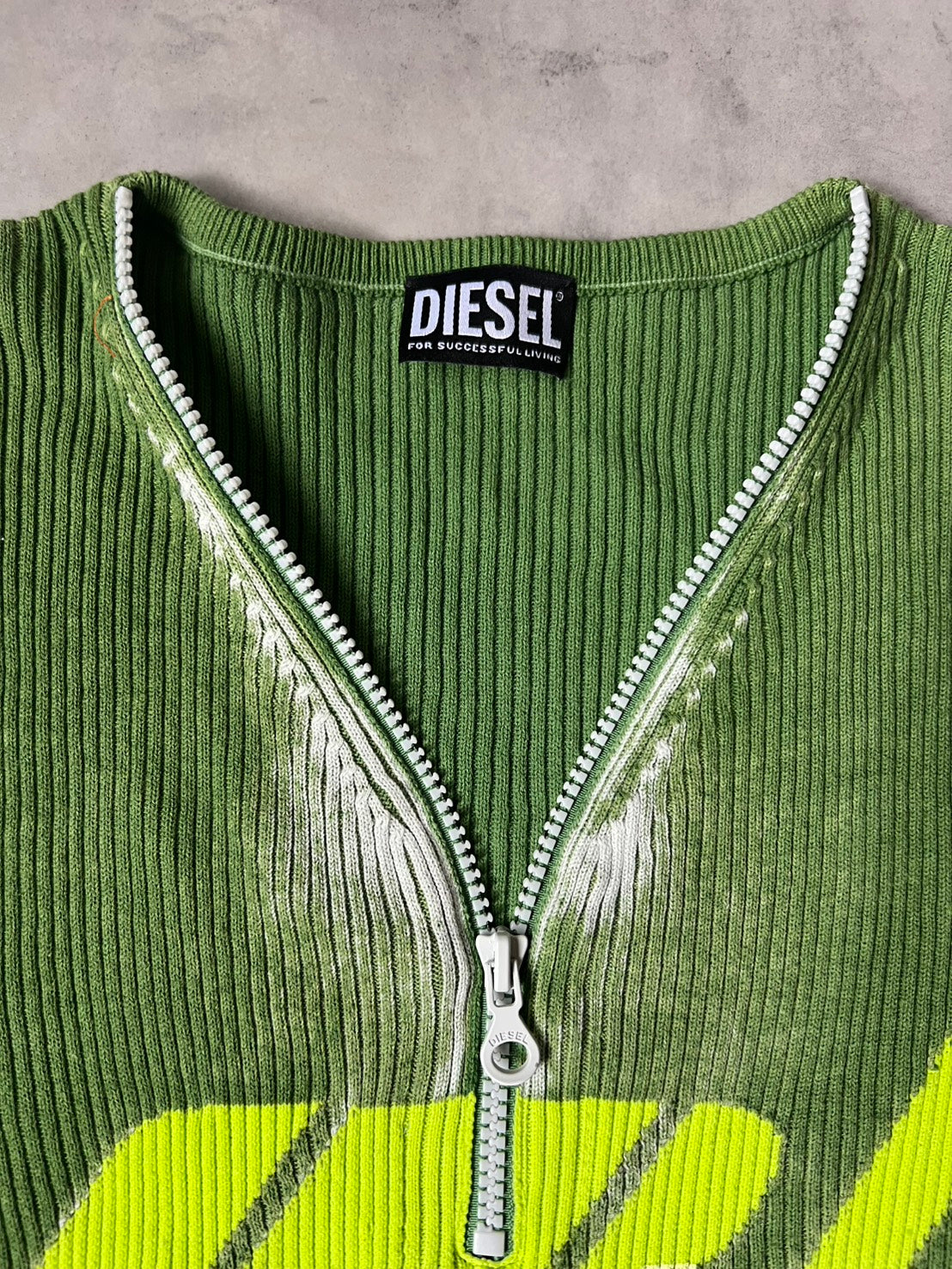DIESEL Y2K Archive 00s Cyber Graphic Half-Zip Rib Knit Sweater – Faded Green / Neon Color
