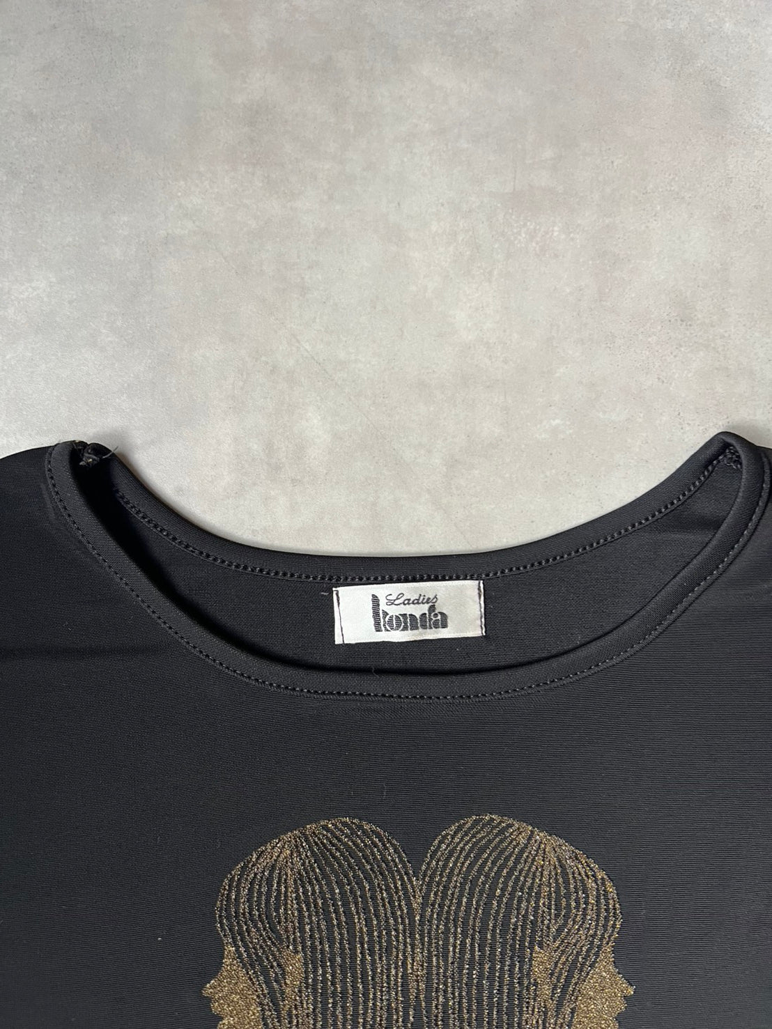 【VINTAGE】Ladies londa Heisei Gyaru Glitter Graphic Tank Top / Shibuya 109 Fashion