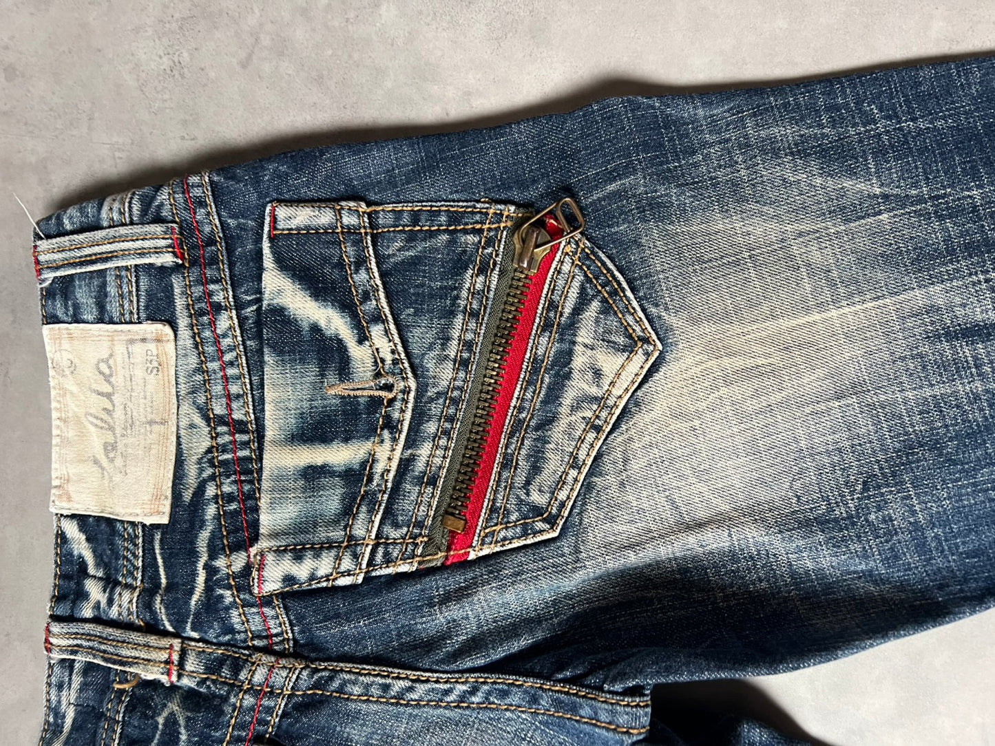 【Y2K McBling】LOLITA JEANS Distressed Flare Jeans / Red Zipper Accents & Heavy Wash / Indigo